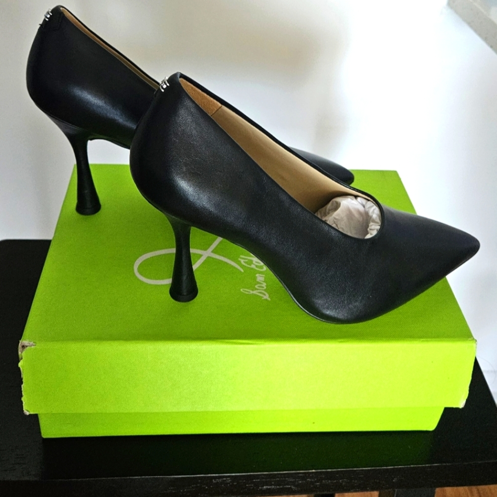 Sam Edelman Hilton Black Pumps size 8.5